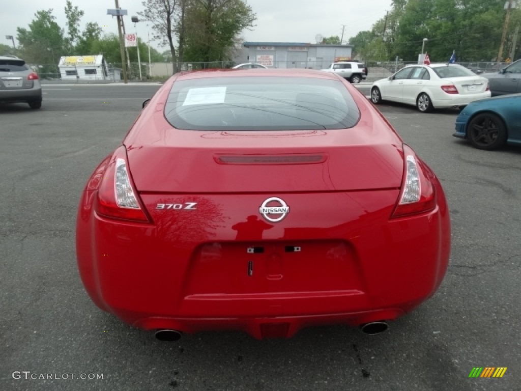2016 370Z Sport Coupe - Solid Red / Black photo #10