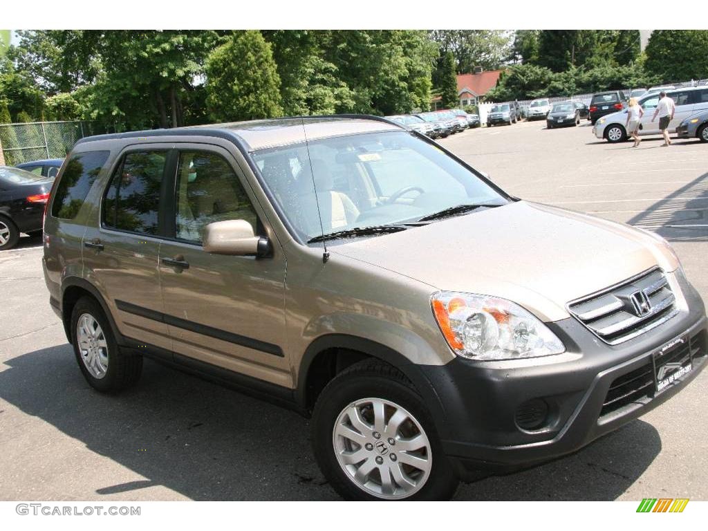 2006 CR-V EX 4WD - Sahara Sand Metallic / Ivory photo #3