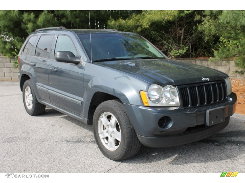 2007 Grand Cherokee Laredo 4x4 - Steel Blue Metallic / Medium Slate Gray photo #2