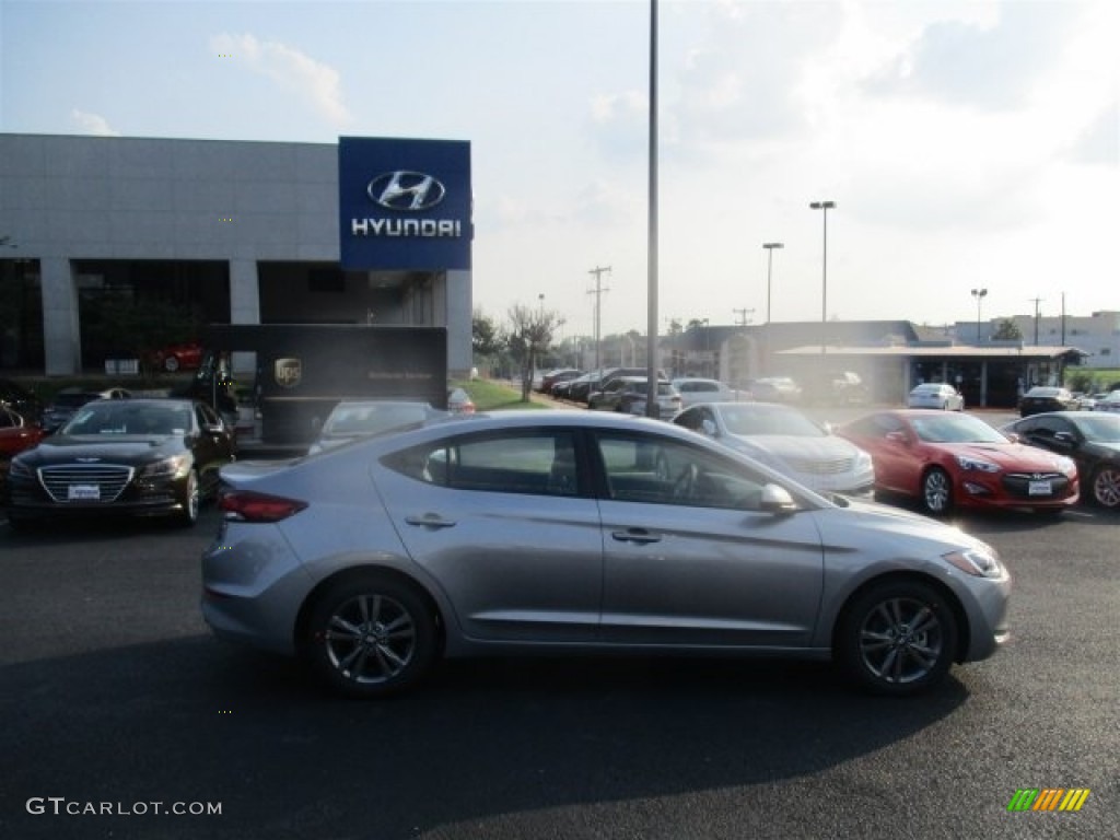 2017 Elantra SE - Gray / Gray photo #9