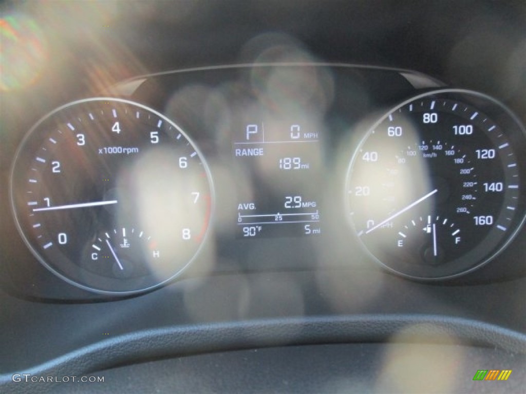 2017 Elantra SE - Gray / Gray photo #18