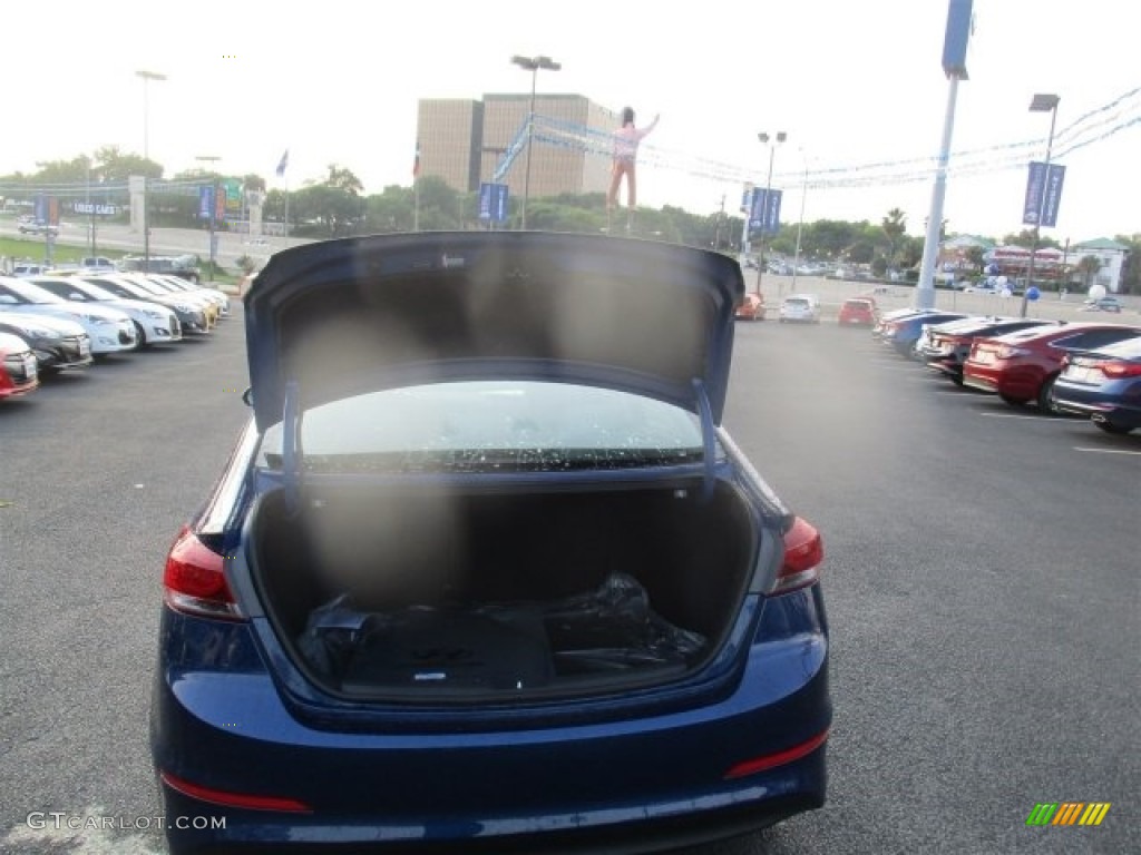2017 Elantra SE - Lakeside Blue / Gray photo #8