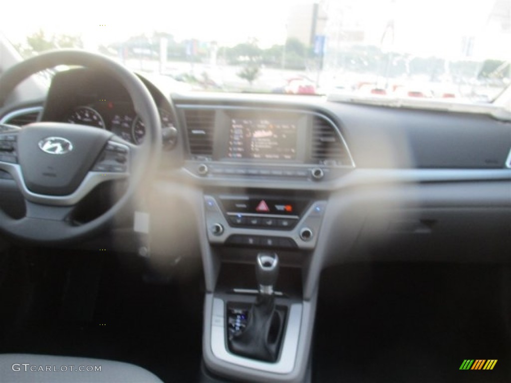 2017 Elantra SE - Lakeside Blue / Gray photo #15