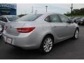 Quicksilver Metallic - Verano FWD Photo No. 3