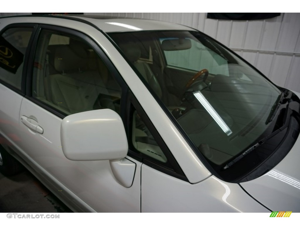 2001 RX 300 AWD - White Gold Crystal / Ivory photo #91