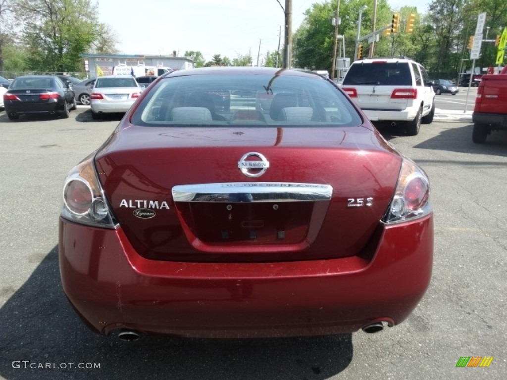 2010 Altima 2.5 S - Tuscan Sun Red / Charcoal photo #9