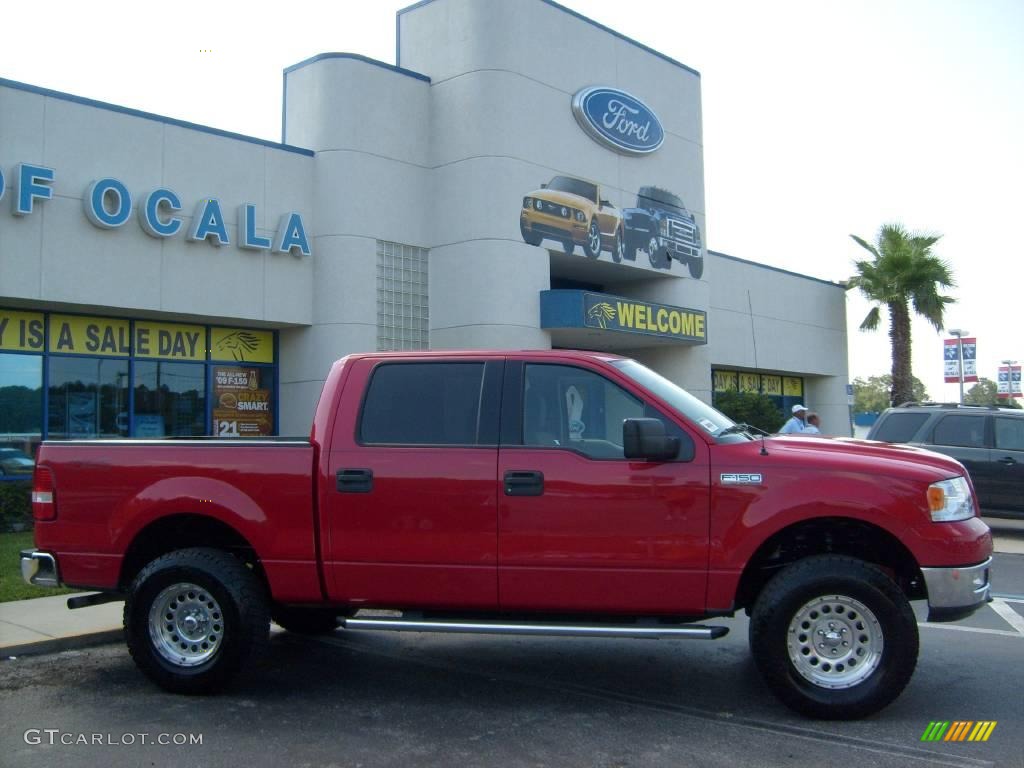 2004 F150 XLT SuperCrew 4x4 - Bright Red / Dark Flint photo #2