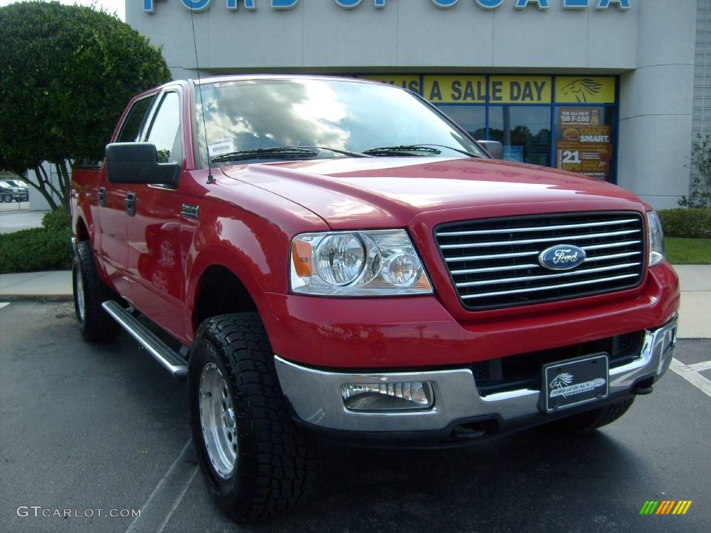 2004 F150 XLT SuperCrew 4x4 - Bright Red / Dark Flint photo #9
