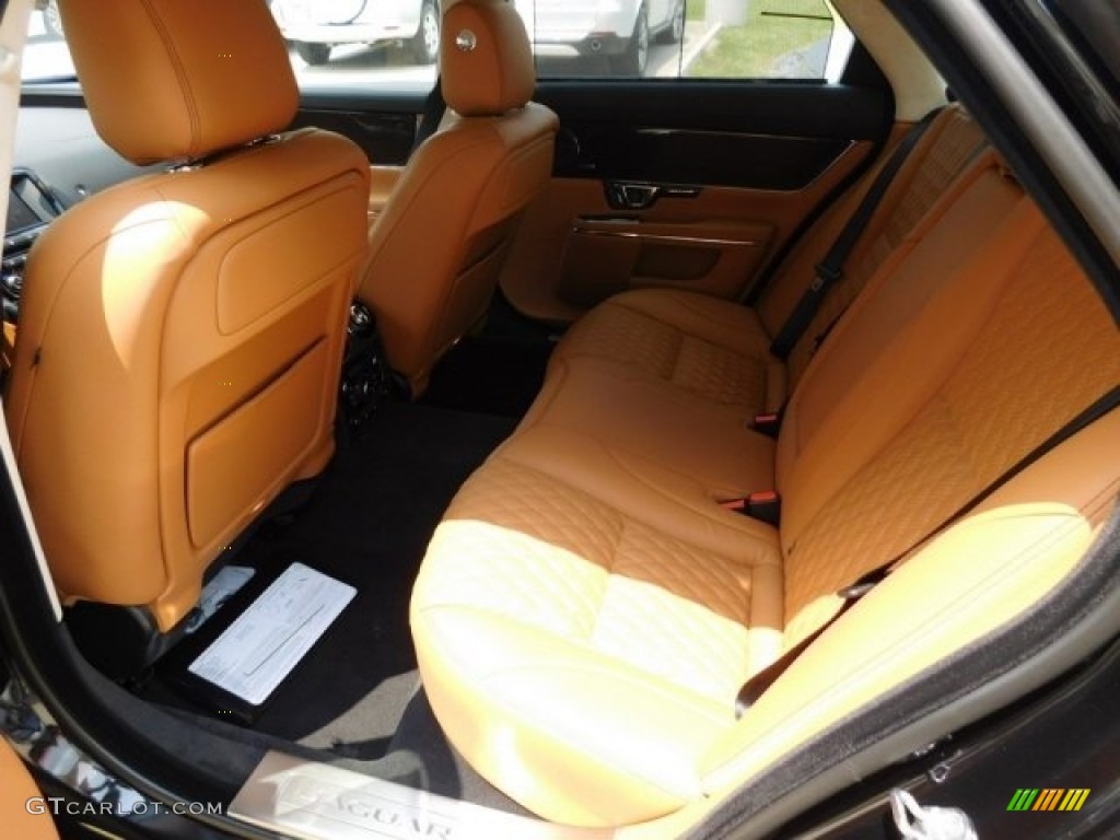 2016 Jaguar XJ Supercharged Rear Seat Photo #113002207