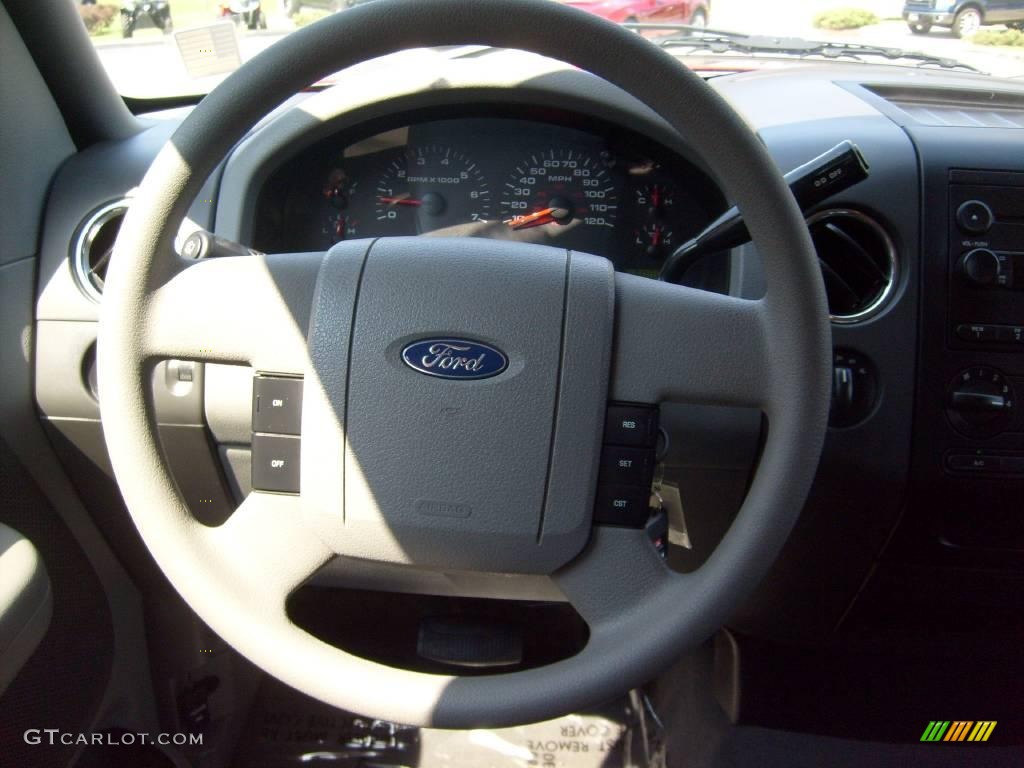 2004 F150 XLT SuperCrew 4x4 - Bright Red / Dark Flint photo #20