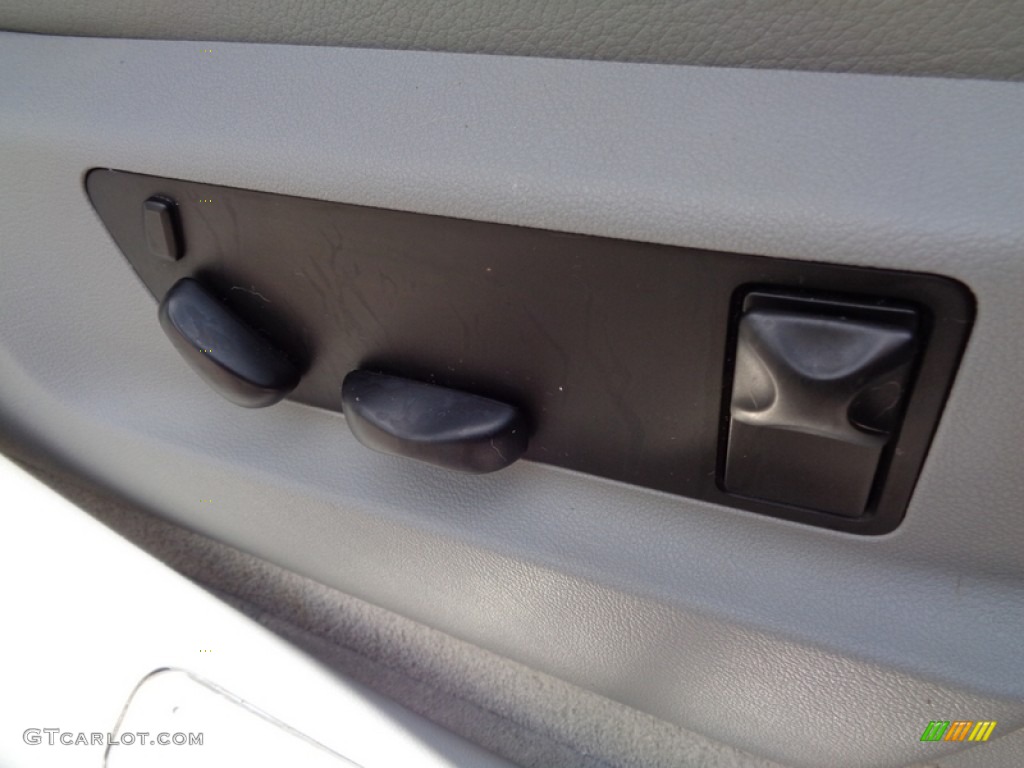 2004 Cayenne S - Titanium Metallic / Stone/Steel Grey photo #65