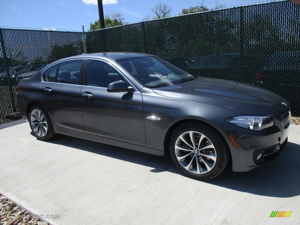 2016 5 Series 528i xDrive Sedan - Dark Graphite Metallic / Black photo #1