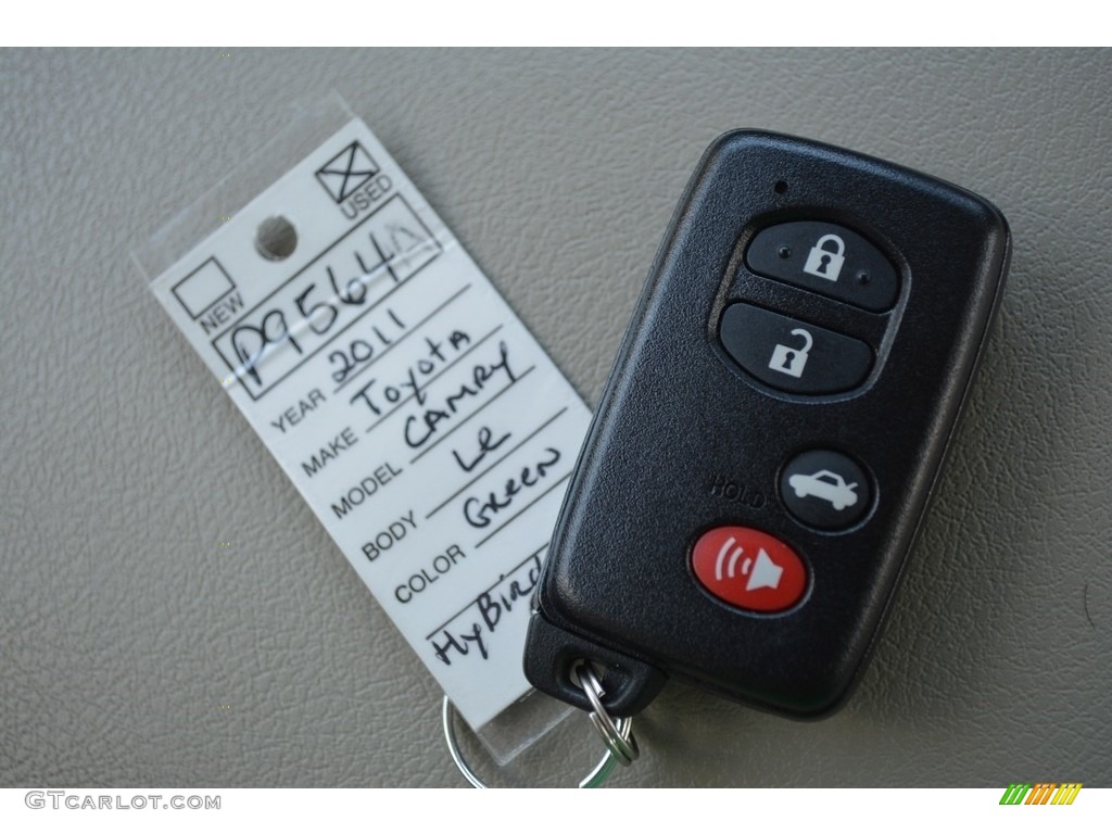 2011 Camry Hybrid - Aloe Green Metallic / Bisque photo #25