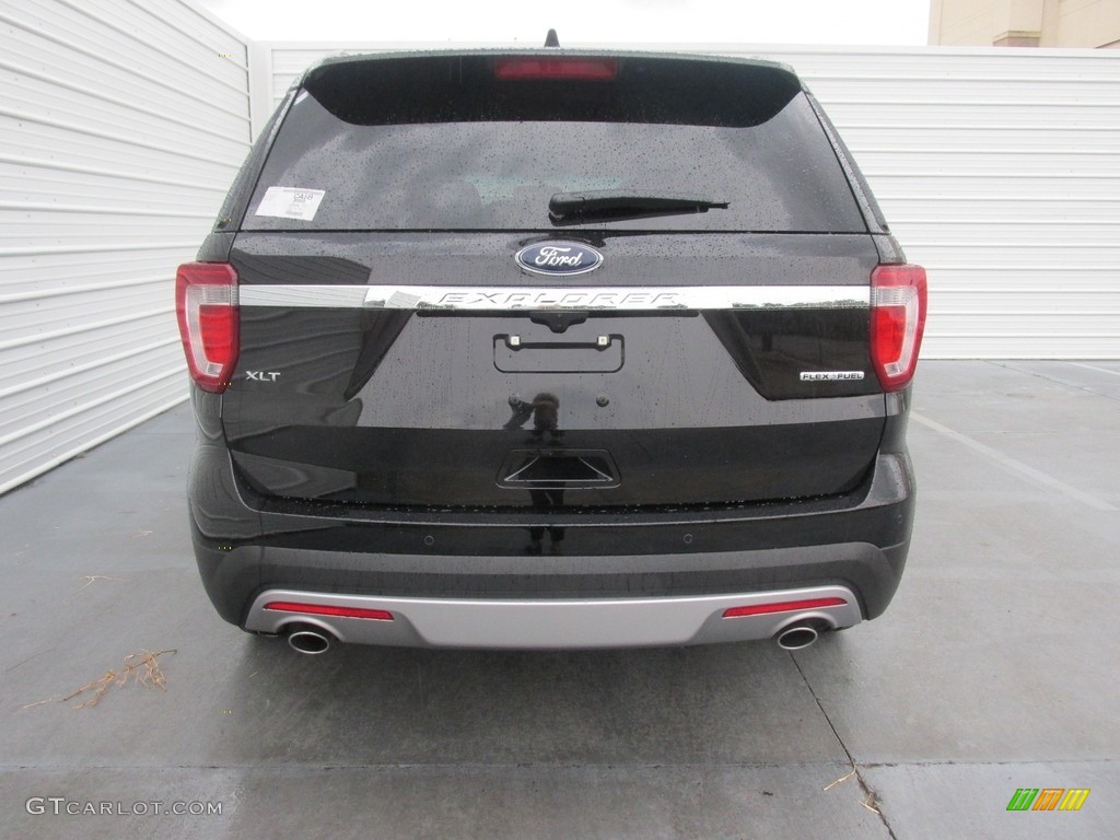 2016 Explorer XLT - Shadow Black / Ebony Black photo #5
