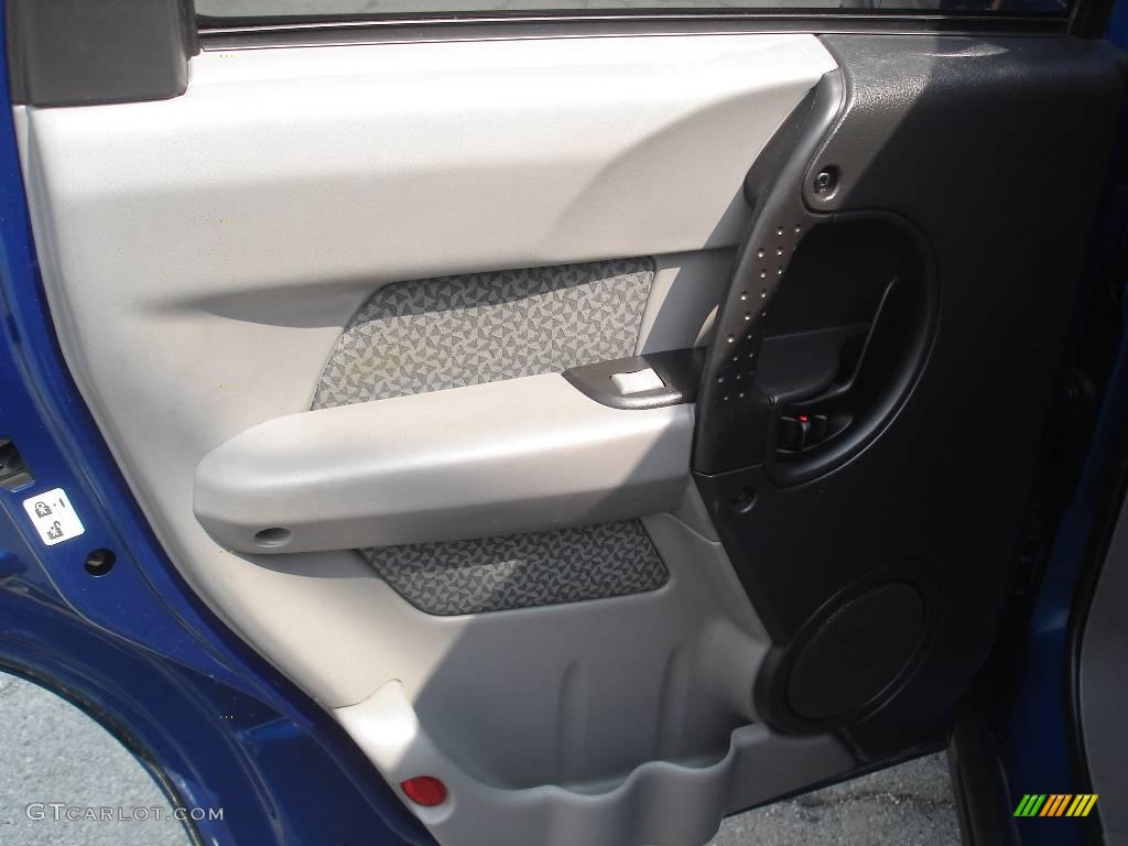2005 Aztek AWD - Electric Blue Metallic / Dark Gray photo #10