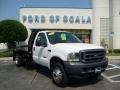 2004 Oxford White Ford F550 Super Duty XL Regular Cab 4x4 Chassis Stake Truck  photo #1
