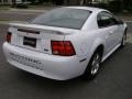 2004 Oxford White Ford Mustang V6 Coupe  photo #6
