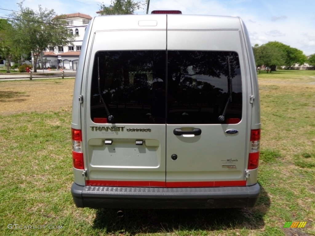 2010 Transit Connect XL Cargo Van - Silver Metallic / Dark Gray photo #15