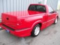 2000 Victory Red Chevrolet S10 Xtreme Regular Cab  photo #3