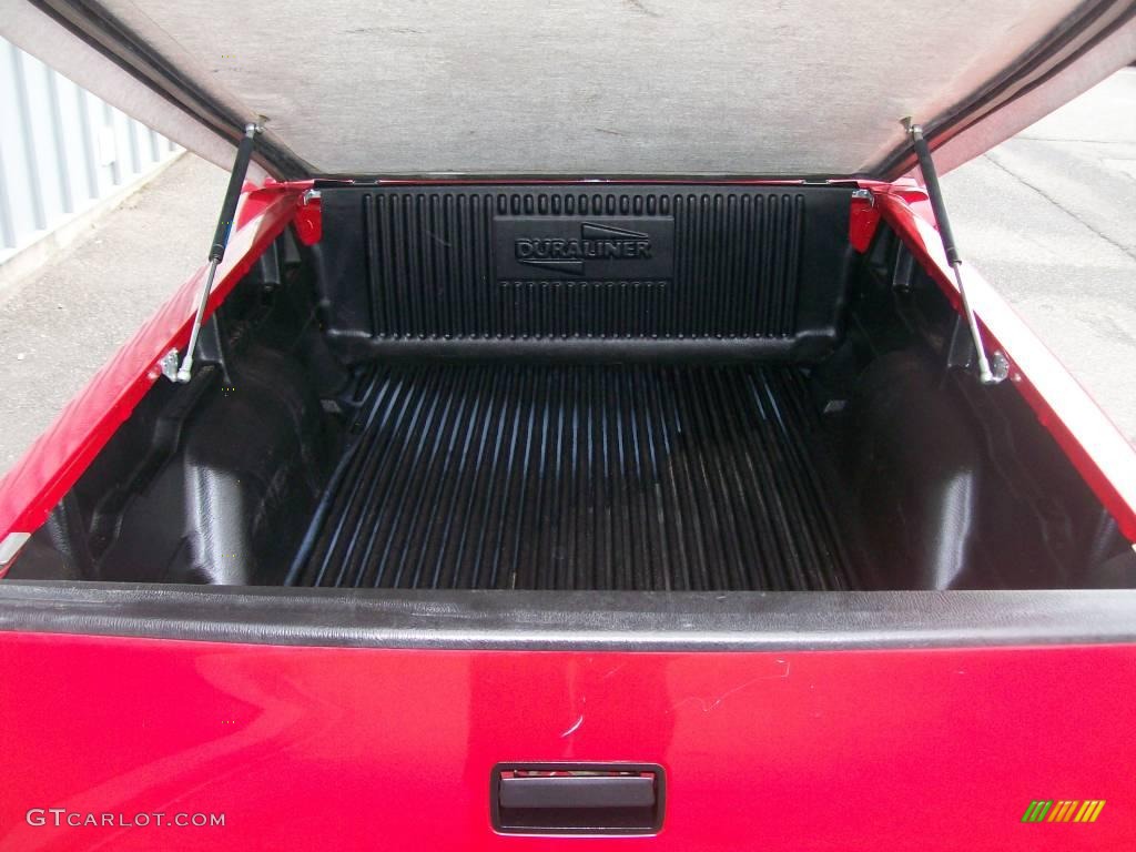 2000 S10 Xtreme Regular Cab - Victory Red / Beige photo #6