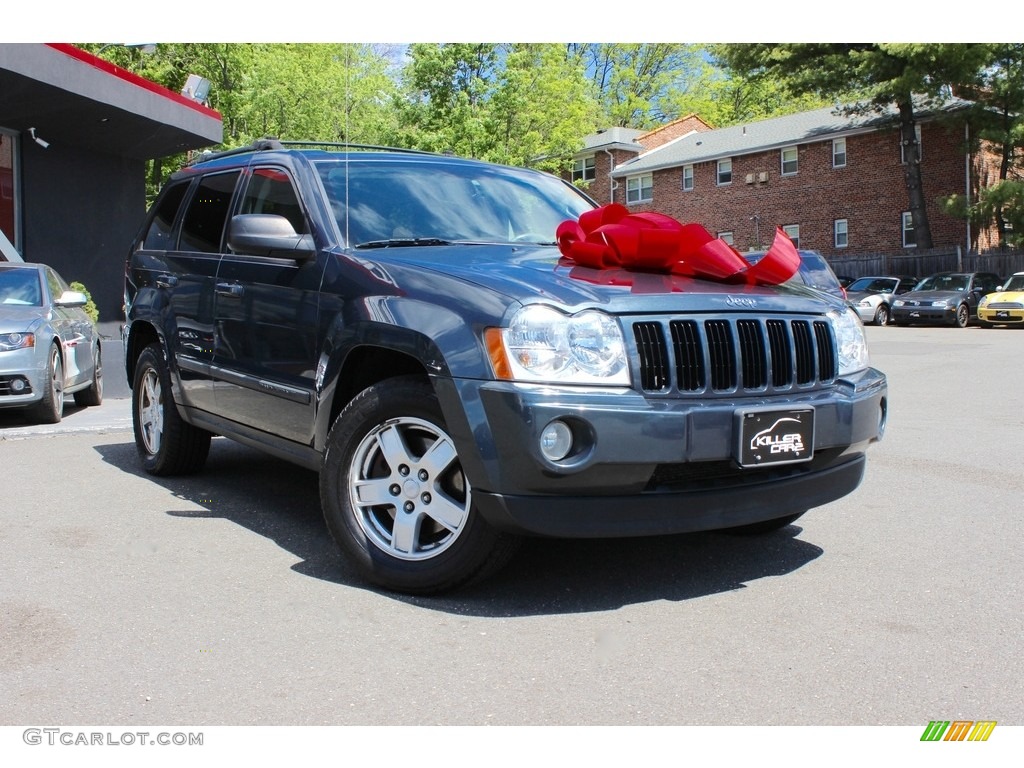 2007 Grand Cherokee Laredo 4x4 - Steel Blue Metallic / Medium Slate Gray photo #1