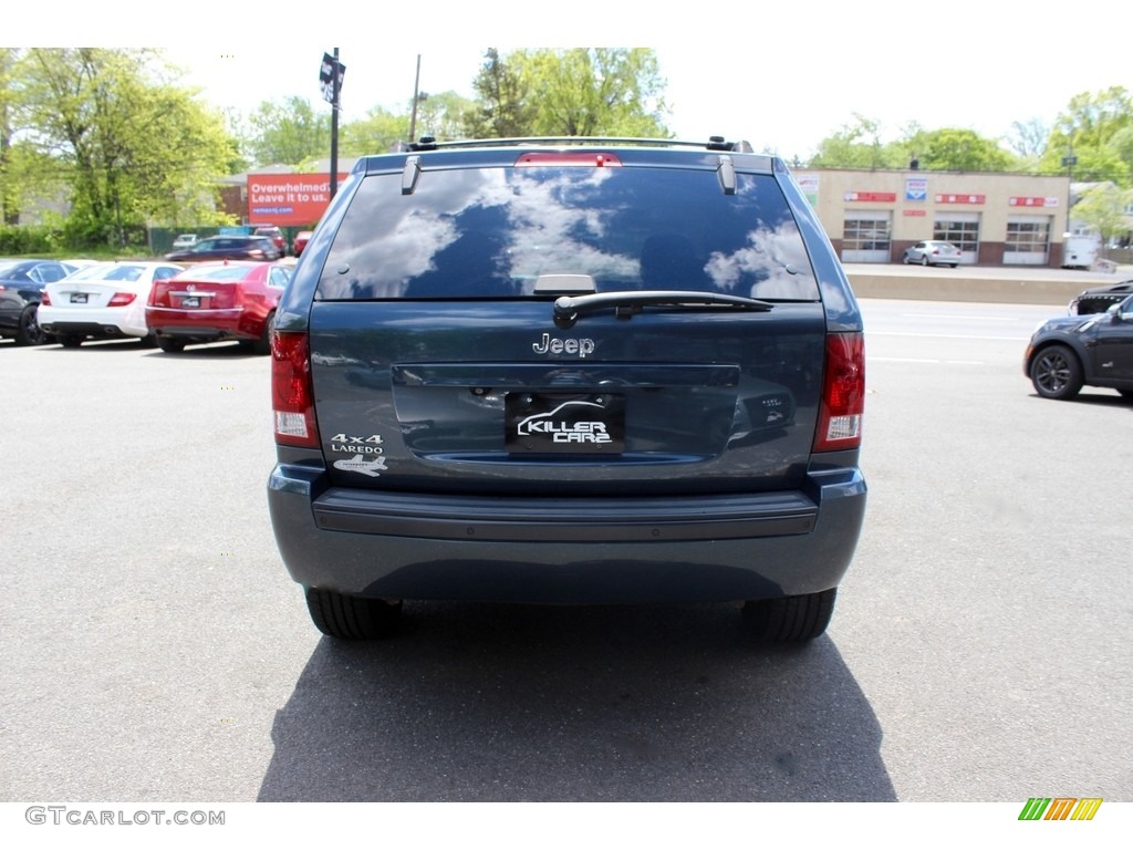 2007 Grand Cherokee Laredo 4x4 - Steel Blue Metallic / Medium Slate Gray photo #6