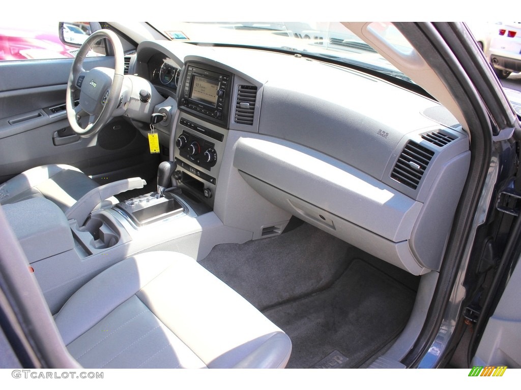 2007 Grand Cherokee Laredo 4x4 - Steel Blue Metallic / Medium Slate Gray photo #16