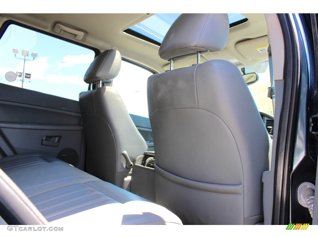 2007 Grand Cherokee Laredo 4x4 - Steel Blue Metallic / Medium Slate Gray photo #25