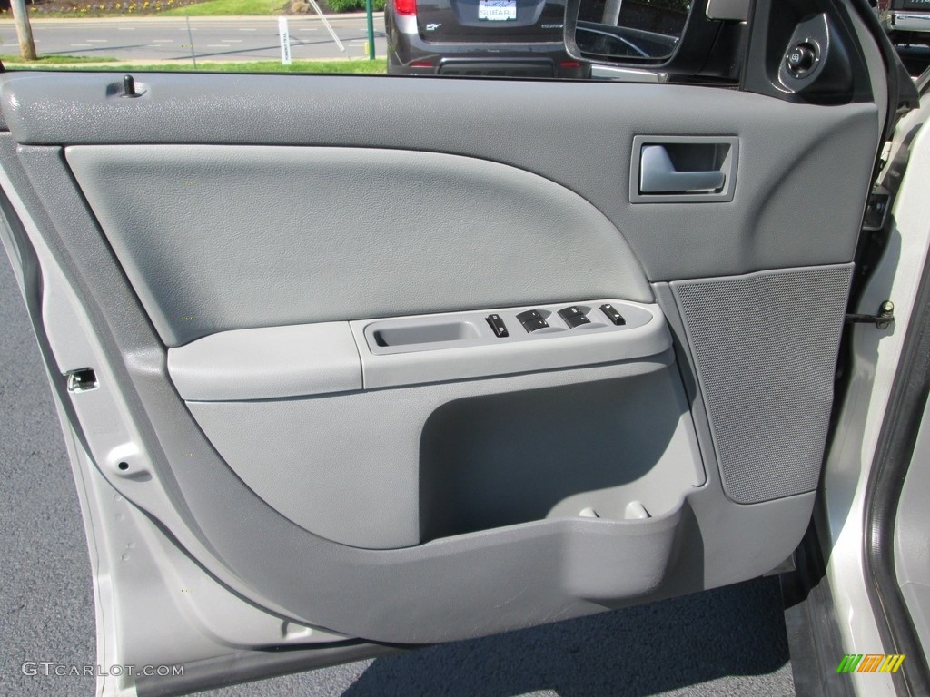 2006 Five Hundred SEL AWD - Silver Birch Metallic / Shale Grey photo #13