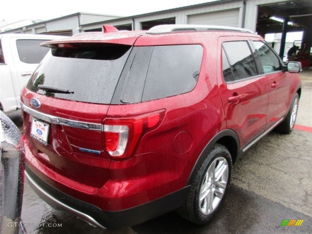 2016 Explorer XLT - Ruby Red Metallic Tri-Coat / Ebony Black photo #6