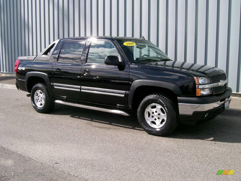 Black Chevrolet Avalanche