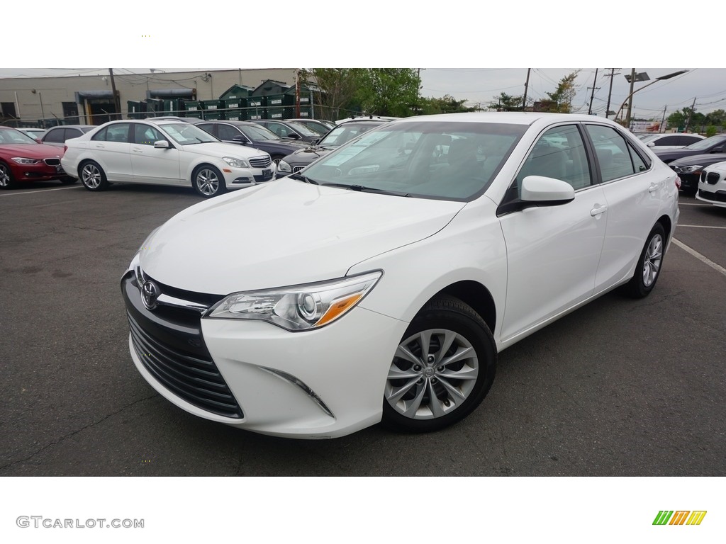 2015 Camry LE - Super White / Almond photo #1
