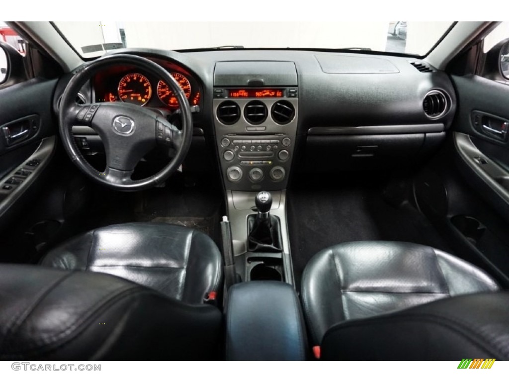 2004 MAZDA6 s Sedan - Performance White / Black photo #26