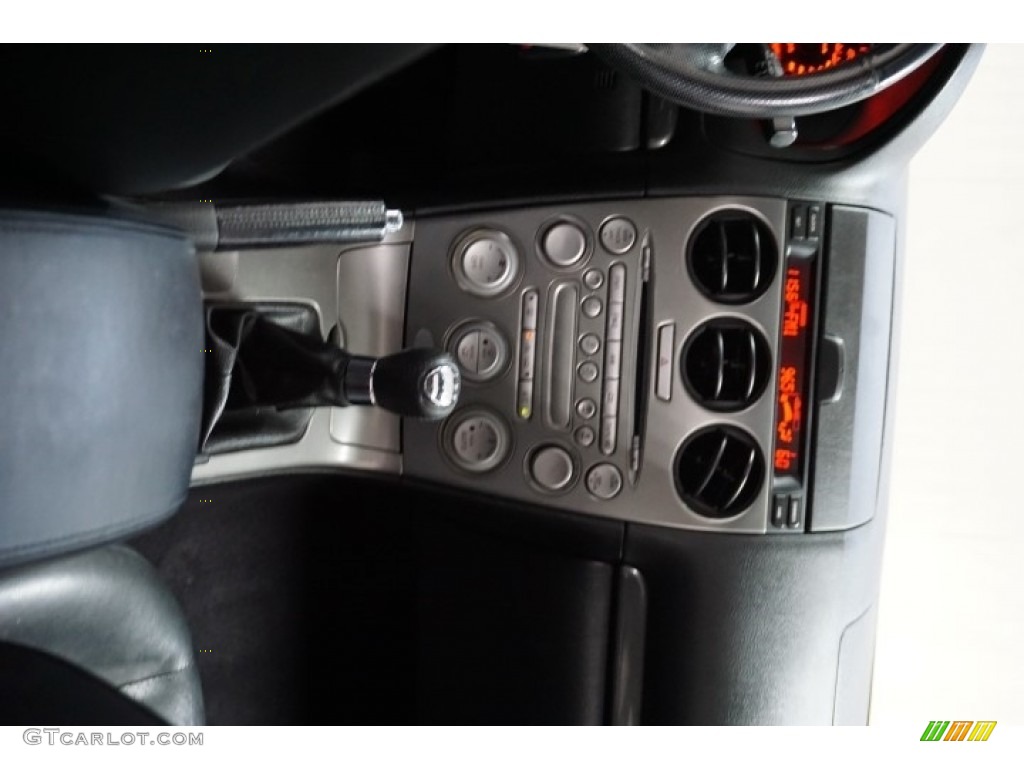 2004 MAZDA6 s Sedan - Performance White / Black photo #27