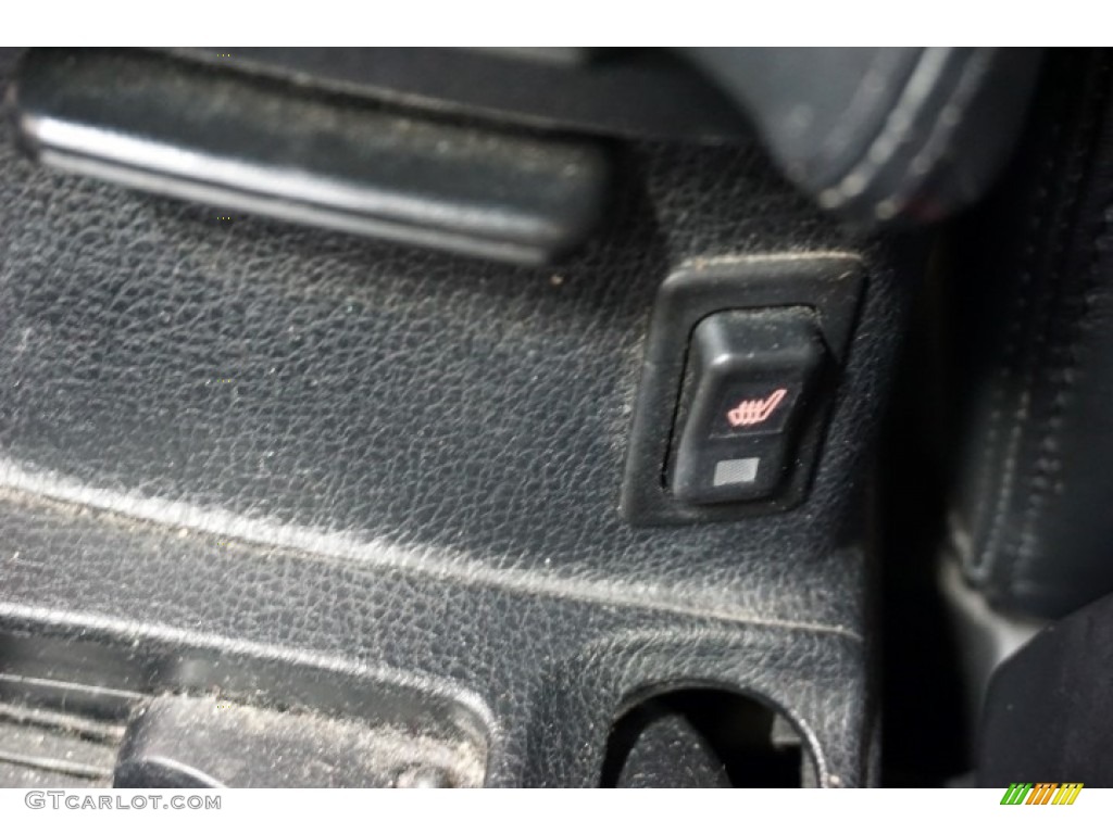 2004 MAZDA6 s Sedan - Performance White / Black photo #43