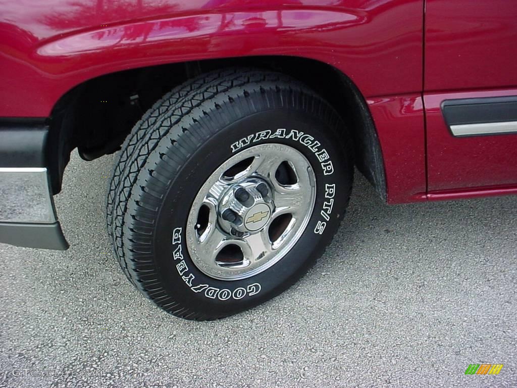 2004 Silverado 1500 LS Extended Cab - Sport Red Metallic / Medium Gray photo #15