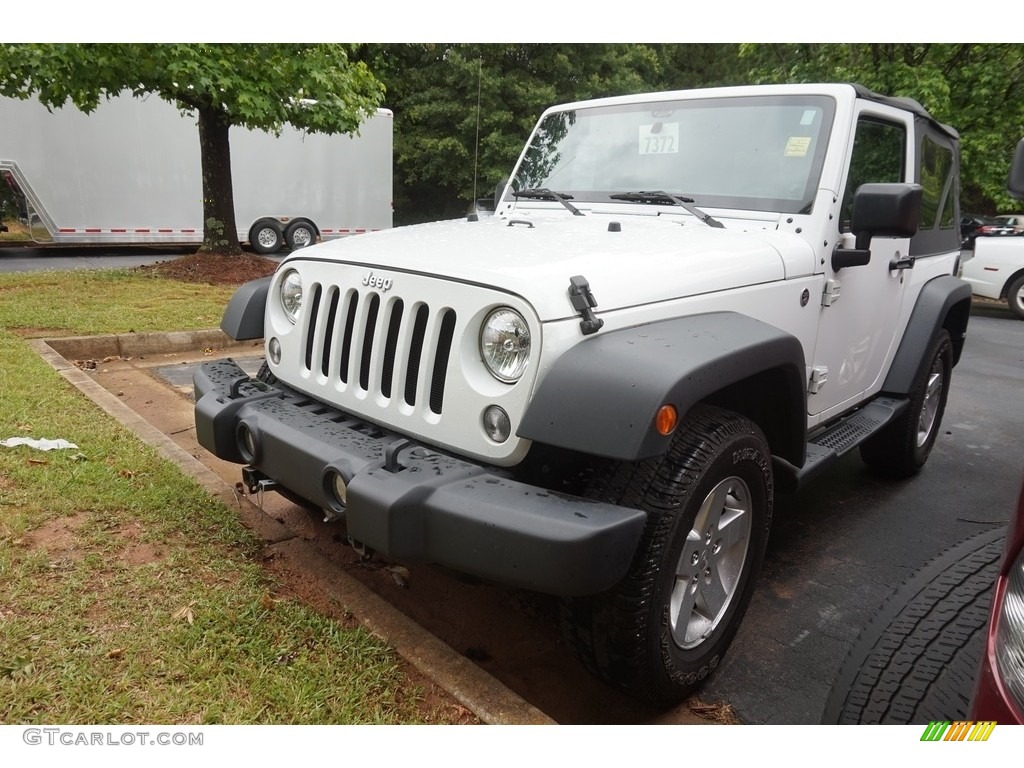 2014 Wrangler Willys Wheeler 4x4 - Bright White / Black photo #1