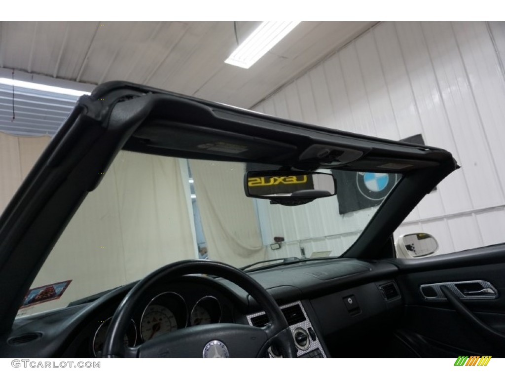 2003 SLK 230 Kompressor Roadster - Alabaster White / Charcoal photo #20