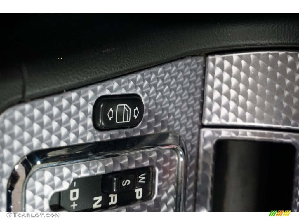 2003 SLK 230 Kompressor Roadster - Alabaster White / Charcoal photo #32