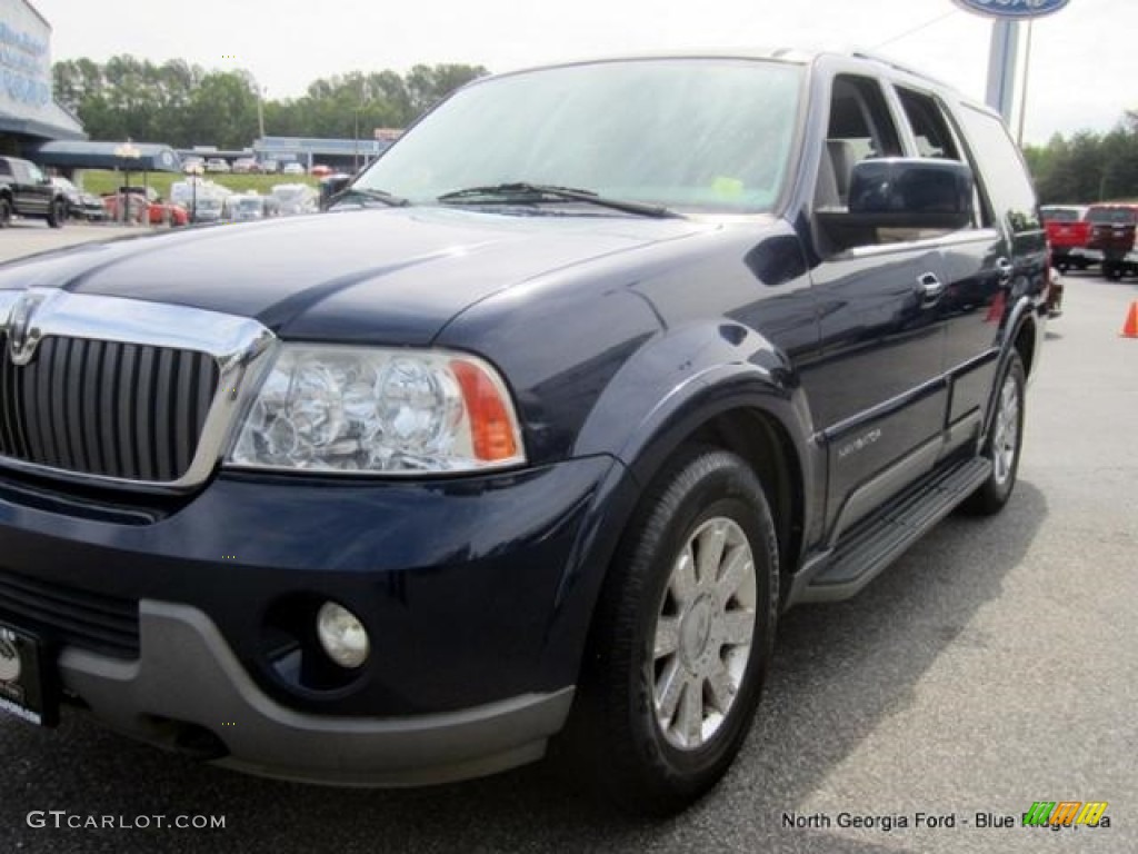 2004 Navigator Luxury 4x4 - True Blue Metallic / Light Parchment photo #27