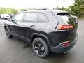 Brilliant Black Crystal Pearl - Cherokee Sport Altitude 4x4 Photo No. 5