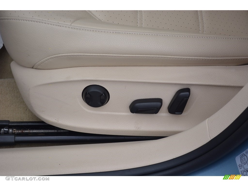 2013 Passat 2.5L SE - Glacier Blue Metallic / Cornsilk Beige photo #18