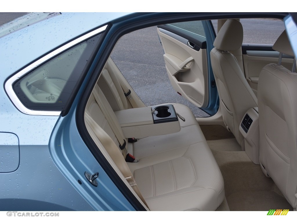 2013 Passat 2.5L SE - Glacier Blue Metallic / Cornsilk Beige photo #22
