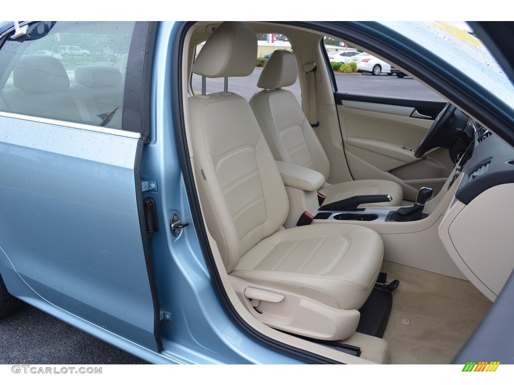2013 Passat 2.5L SE - Glacier Blue Metallic / Cornsilk Beige photo #23
