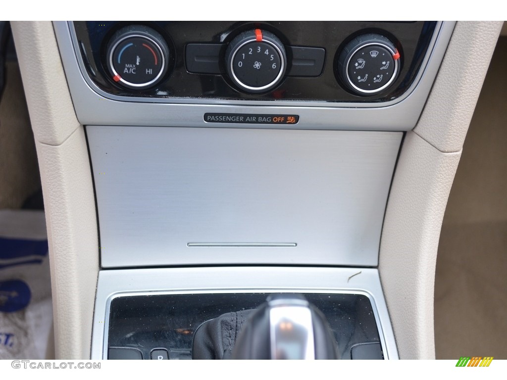 2013 Passat 2.5L SE - Glacier Blue Metallic / Cornsilk Beige photo #30