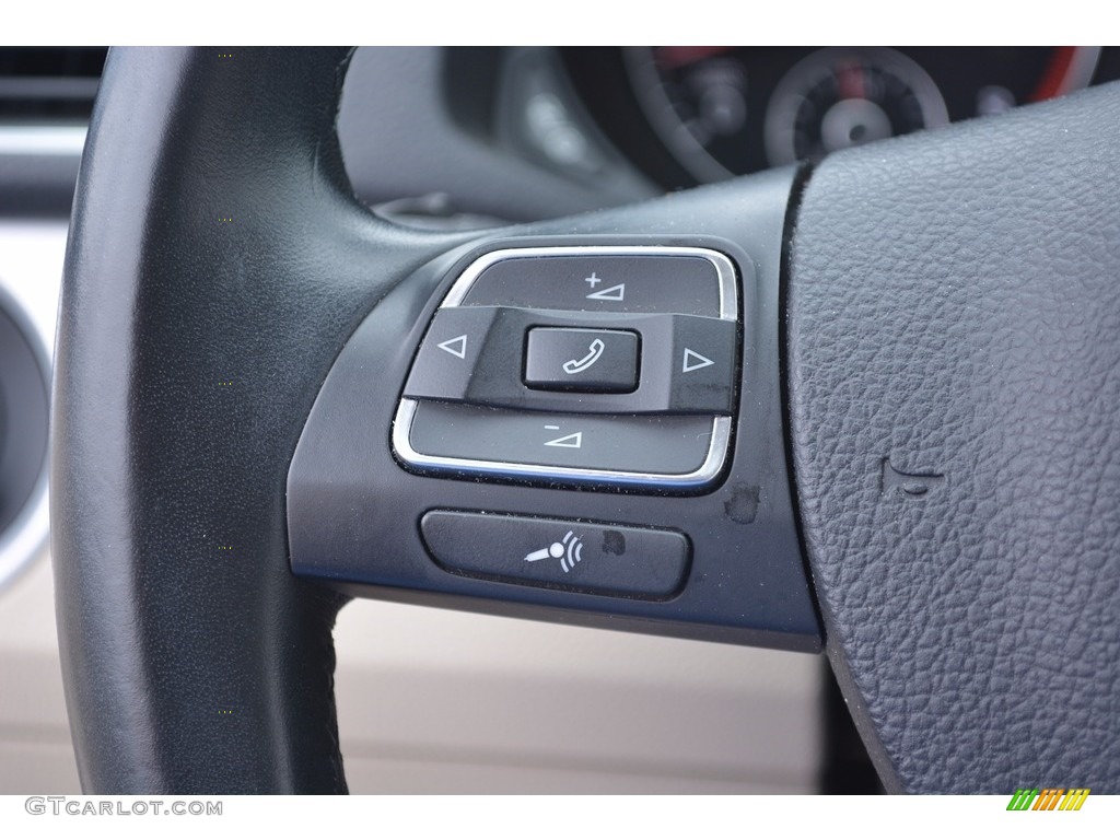 2013 Passat 2.5L SE - Glacier Blue Metallic / Cornsilk Beige photo #39