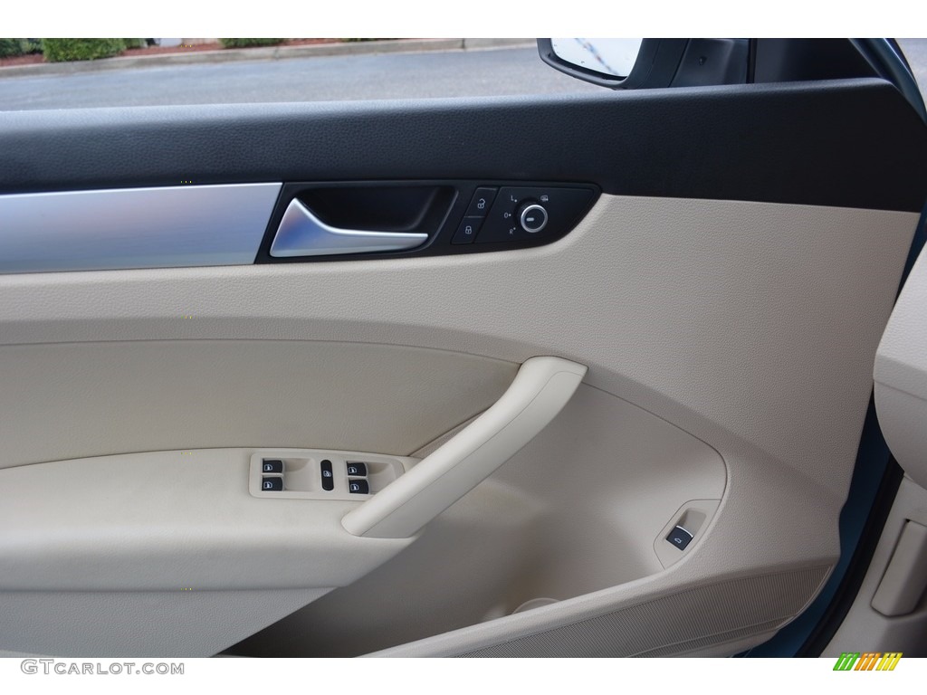 2013 Passat 2.5L SE - Glacier Blue Metallic / Cornsilk Beige photo #40