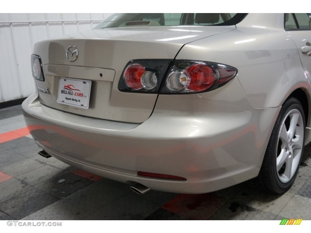 2007 MAZDA6 i Sport Sedan - Smokestone / Beige photo #66