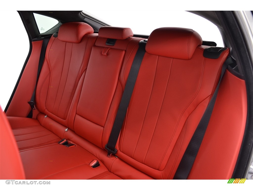 2016 BMW X6 M Standard X6 M Model Rear Seat Photo #113074973