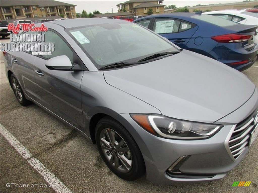 2017 Elantra SE - Gray / Gray photo #1